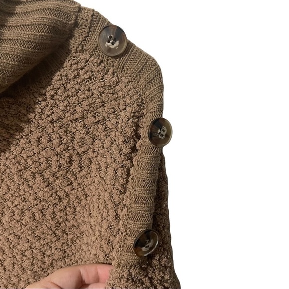 FULL Circle Trends Light Brown Teddy Bear Sweater w/Cowl Neck & Button Detail - Picture 2 of 5